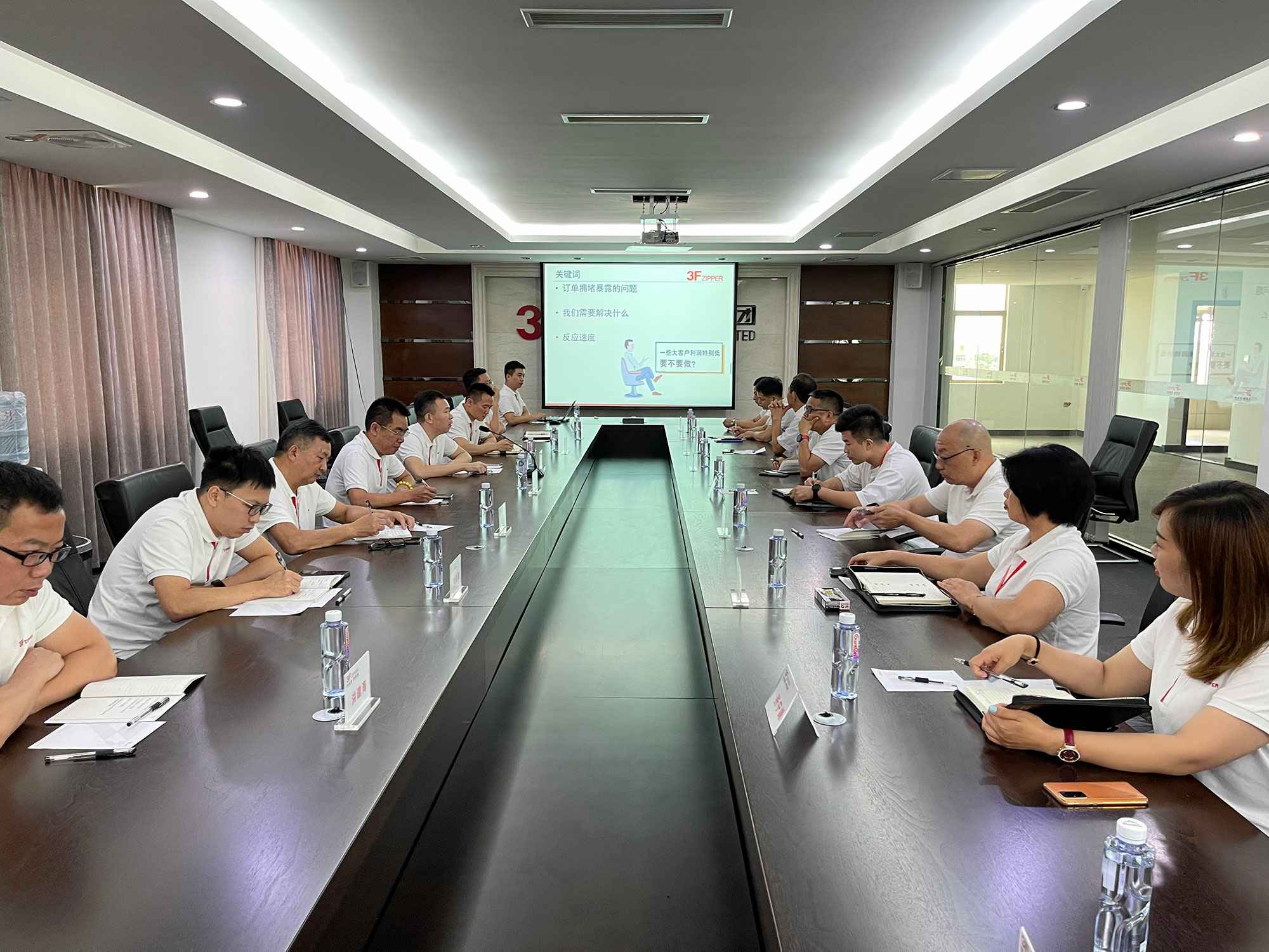 九游网页版·网站入口-九游(中国)召开上半年总结暨下半年计划会议
